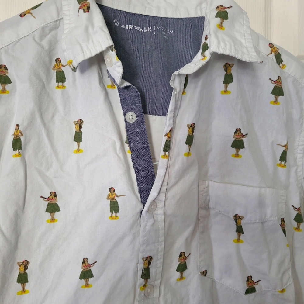 Airwalk Mens Medium Shirt